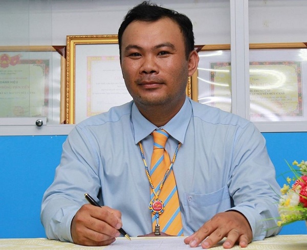 Đ/c Nguyễn Quốc Đoàn - Học tập Bác bằng việc cần cù, không ngừng nâng cao trình độ.