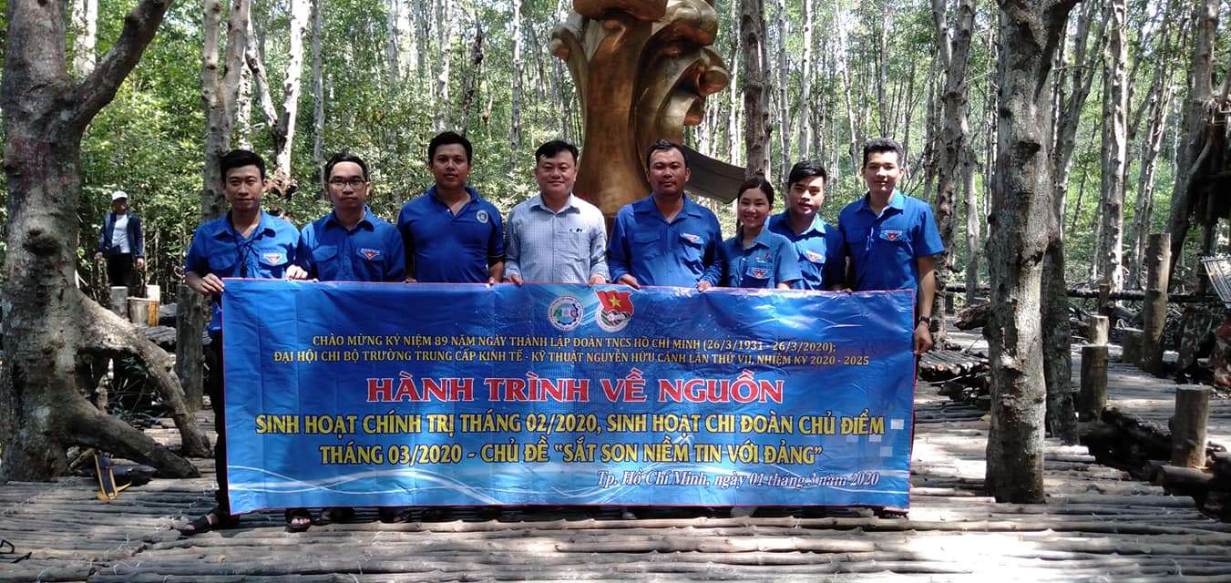 Hành trình về nguồn kết hợp sinh hoạt chính trị, sinh hoạt Chi đoàn chủ điểm tại khu di tích Rừng Sát Cần Giờ. 